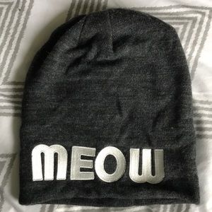 Grey beanie